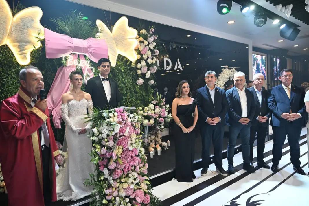 Beyza Bakaç ile İsmet Özgen Evlendi 19